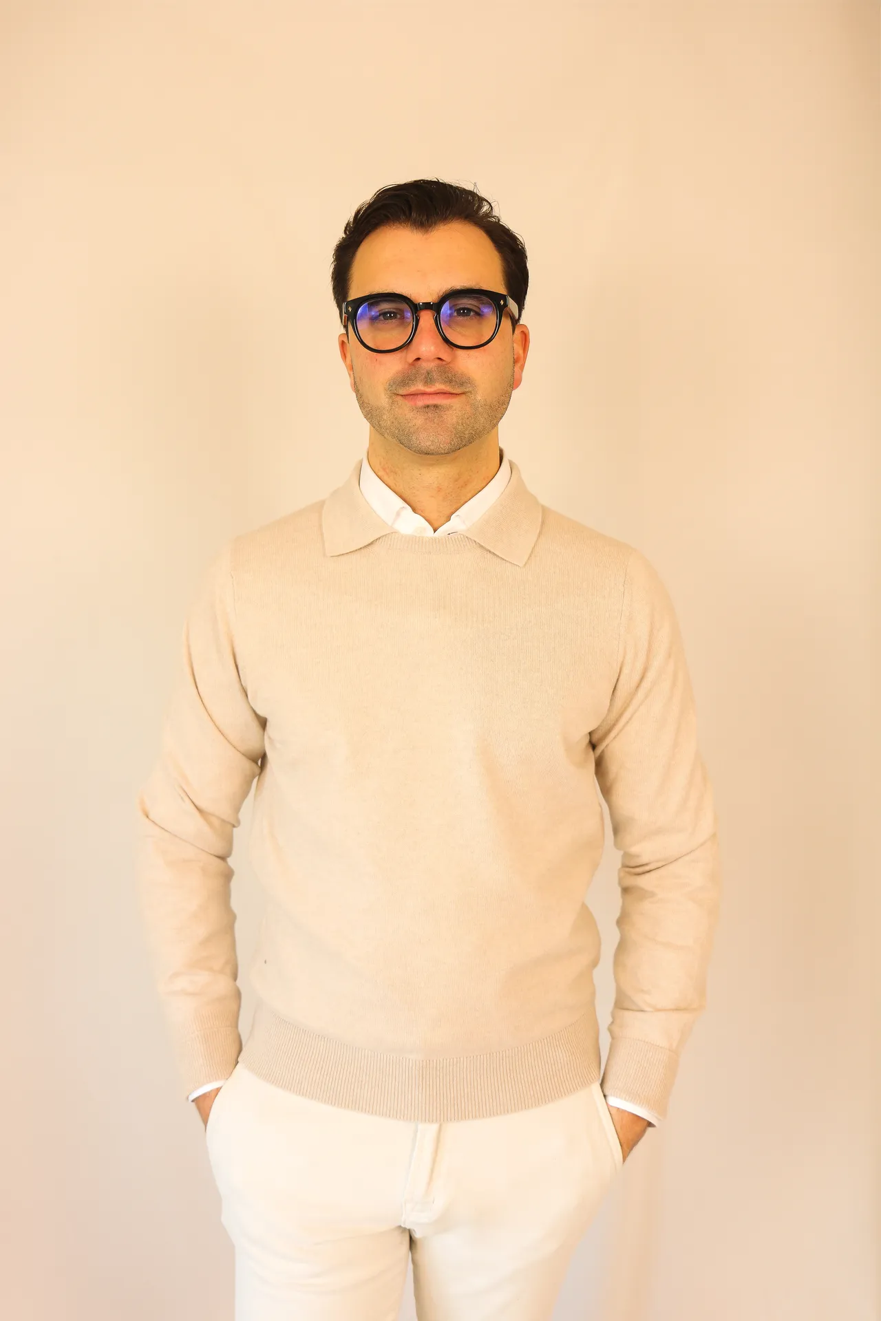 Zandkleurige fly polo sweater in 100% cashmere – Handgemaakt maatwerk uit Italië