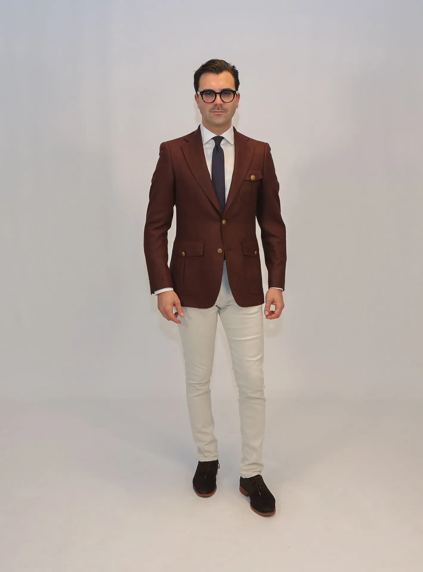 Custom Made Jeans & Loro Piana Jasje – Burgundy Trendkleur Winter